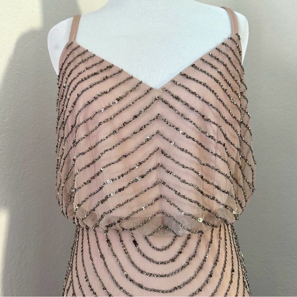 Adrianna Papell Beaded cocktail dress in size 4 - Picture 5 of 16
